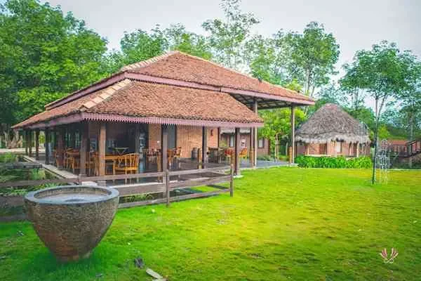 Image of: Anantya By The Lake - Luxury Resort for a Peaceful and Scenic Getaway