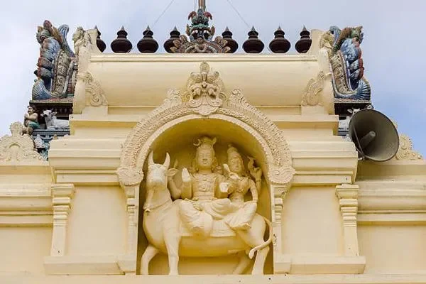 Image of: Arulmigu Brahma Sakthi Amman Temple Thengamputhur - Worship of Goddess Brahma Sakthi Amman