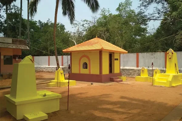 Image of: Arulmigu Mutharamman Temple Eraniel Konam Neyyoor - Worship of Goddess Mutharamman