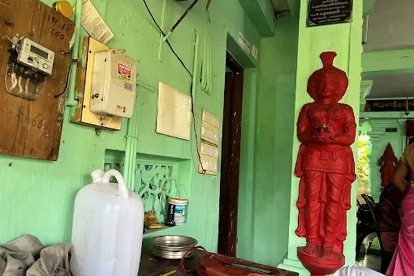 Image of: Arulmigu Sevveli Amman Thirukovil Thengapattanam - Worship of Goddess Sevveli Amman