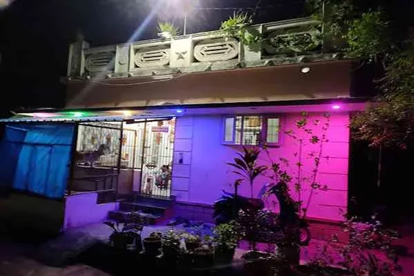 Image of: Asarutheen Hotel - Fresh, Flavorful Dishes and Comfortable Dining for Everyone