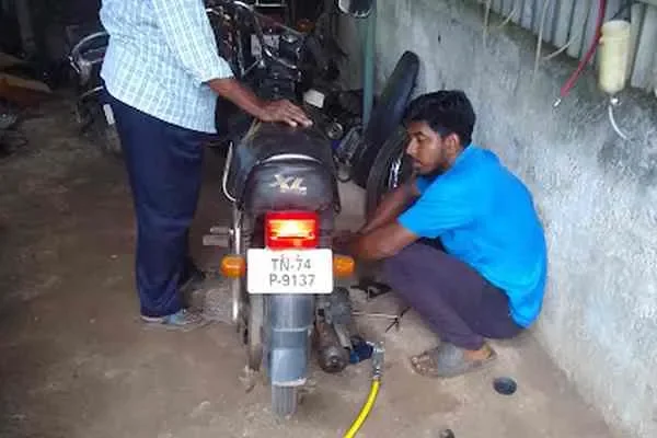 Image of: Asha Workshop Trusted Bike Service