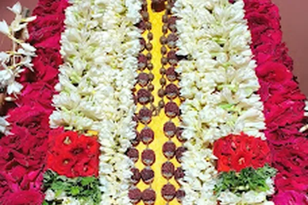 Image of: Ayya Vaikundar Thiru Nizal Thangal Thamaraikulam - Worship of Lord Ayya Vaikundar