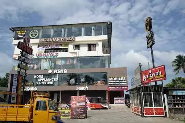 Image of: Aziziyah Family Restaurant - Traditional and Flavorful Meals for Families and Groups