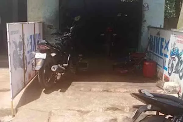 Image of: Bike Fix - Complete Motorcycle Repair