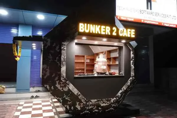 Image of: Bunker 2 Cafe - Relaxed Spot for Drinks & Bites
