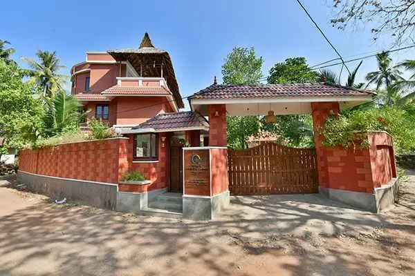 Image of: B'canti Ayurveda & Yoga Wellness Ashram