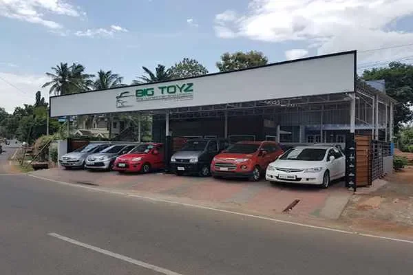 Image of: Bigtoyz Pre-owned cars