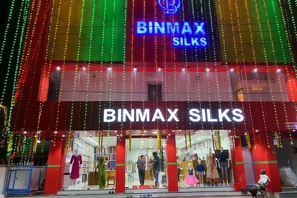 Image of: Binmax Silks Thengapattanam - Silk & Textile Store