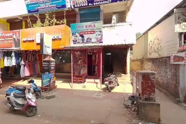 Image of: City Girls Herbal Beauty Parlour - Natural Beauty Care