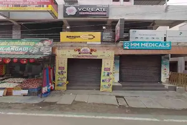 Image of: Colors Beauty Parlour and Bridal Studio - Expert Bridal and Beauty Services