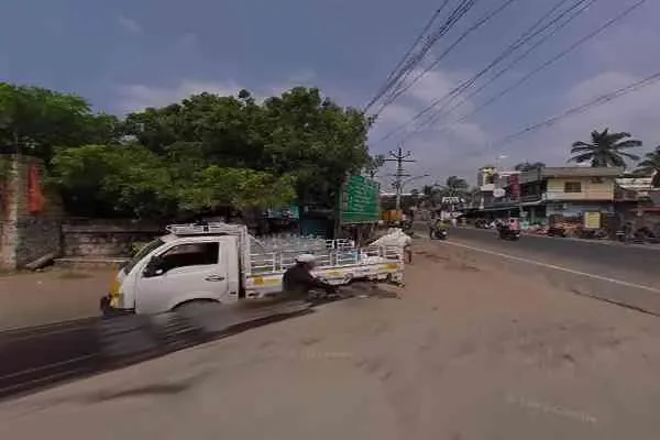 Image of: CR Saloon – Quality Haircuts and Beauty Services