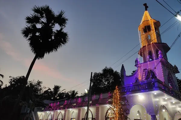 Image of: CSI Church Pazhavar Kuzhithurai - Divine Worship
