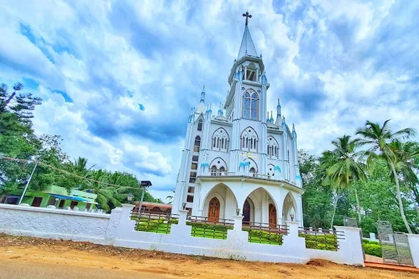 Image of: C.S.I Church Thirparappu Pinanthodu - Peaceful Worship