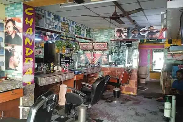 Image of: Chandra's Beauty Parlour: Luxurious Beauty Treatments for Women