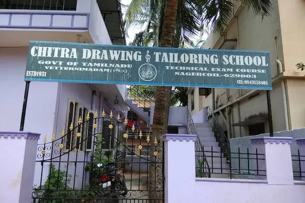 Image of: Chitra Drawing School Excellence in Art Education