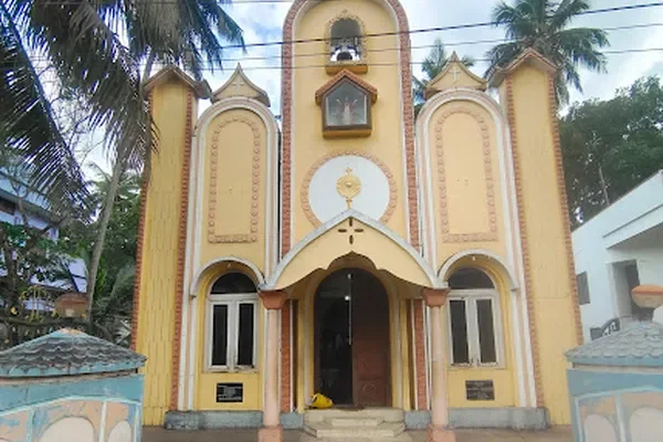 Image of: Christ The Lord Church Kilathoor - Worship & Blessings