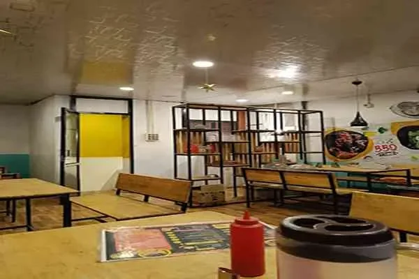 Image of: Club 10 Chicken - Flavorful Chicken Dishes with a Local Twist