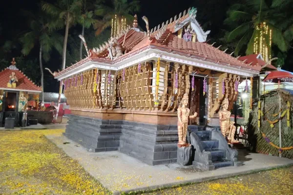 Image of: Devicode Sree Bhadrakali Devi Temple Cheruvallur - Worship of Goddess Bhadrakali