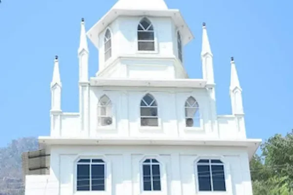 Image of: Dr. Mathias Memorial CSI Church Navalkadu - Spiritual Peace and Reflection