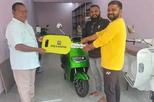 Image of: Elite Motors - Electric Scooters & Parts