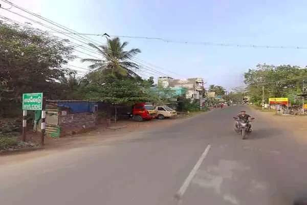 Image of: Fawaz Restaurant - Authentic Cuisine and Homestyle Cooking