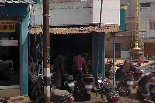 Image of: Francily Workshop - Expert Two-Wheeler Repair