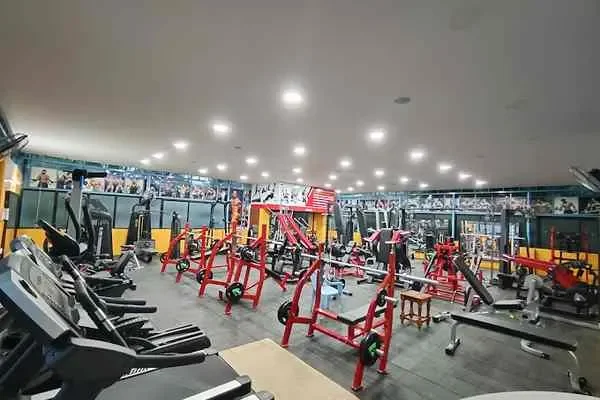 Image of: Get Fit Gym Unisex - Quality Gym for All