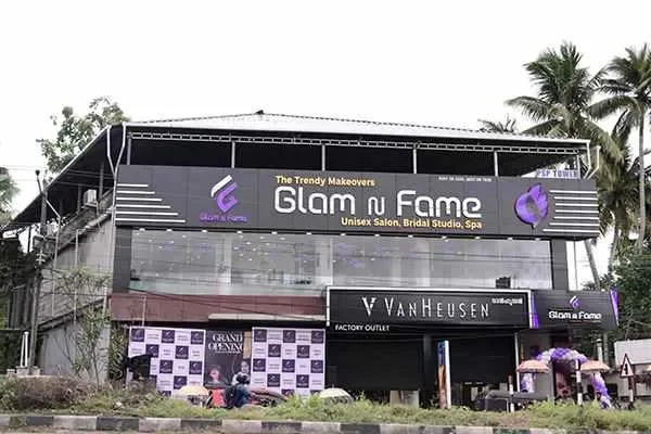 Image of: Glam N Fame