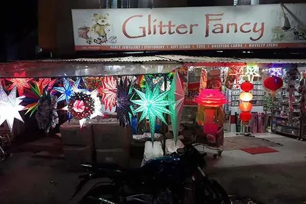 Image of: Glitter Fancy