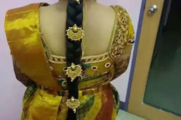 Image of: Golden Touch Bridal Makeup Studio in Your Area