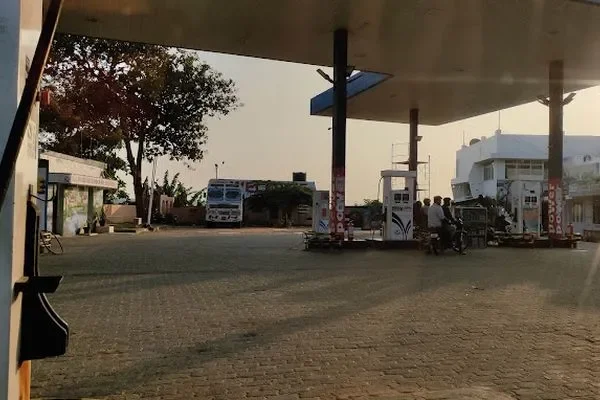 Image of: HP Petrol Bunk Johnsly Moses - Quality Fuel Services