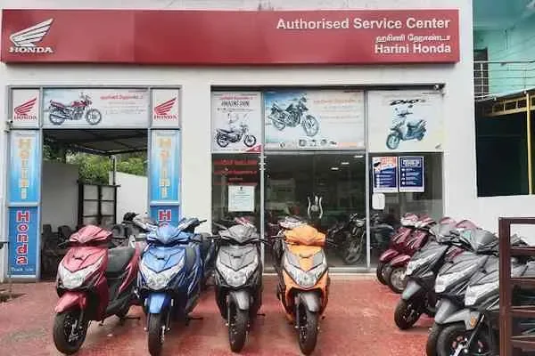 Image of: Harini Showroom - Quality Motorcycle Dealer