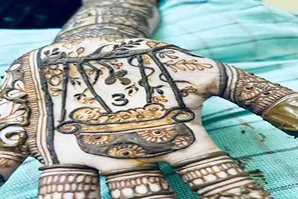 Image of: Henna Designers by Thegarin - Quality Henna Art and Bridal Designs