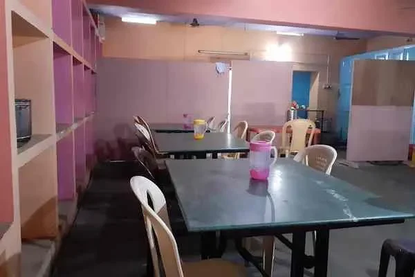 Image of: Hotel Garden - Authentic Kerala Meals & Flavors