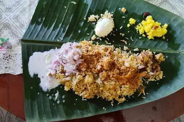 Image of: Hotel Mubarak - Serving Mughlai & Local Dishes