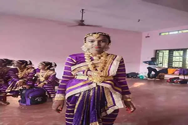 Image of: Iswarya Beauty Parlor Thuckalay – Comprehensive Beauty Services