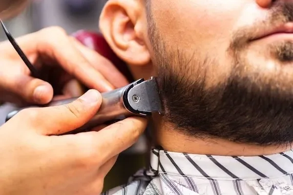 Image of: Imas Barberia - Premium Haircuts and Grooming Services