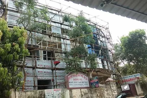 Image of: Infant Jesus Matriculation School Mamoottukadai