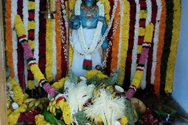 Image of: Isakkai Amman Temple Ganapathipuram - Worship & Rituals