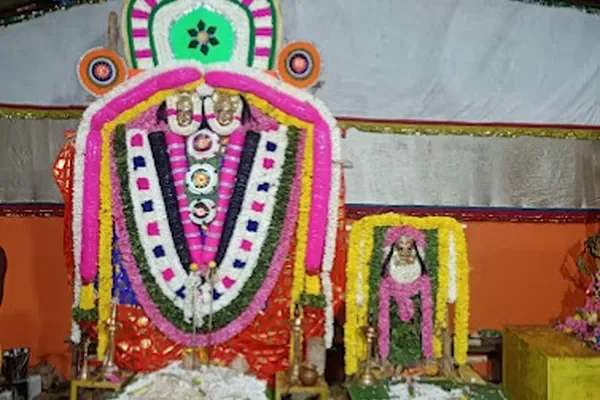 Image of: Isakki Amman Temple Ananjimoodu - Sacred Blessings