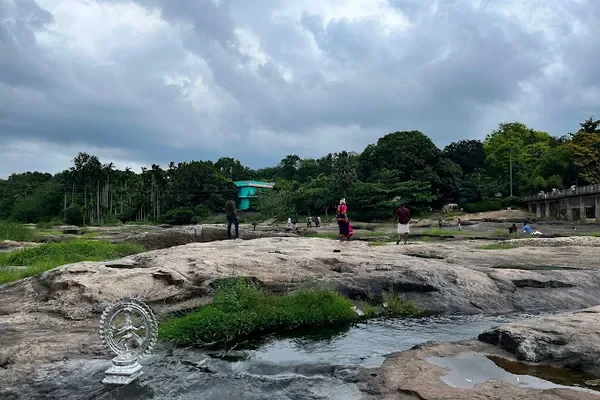 Image of: Isakki Amman Temple Thirparappu - Spiritual Blessings