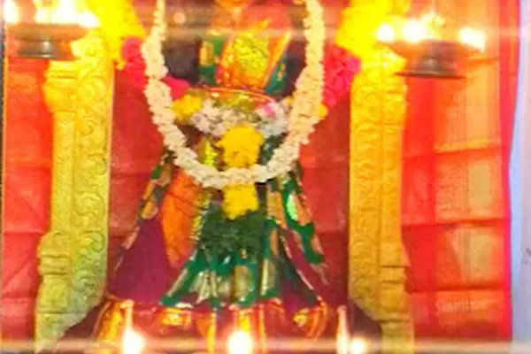 Image of: Issaki Amman Temple Valvaithankoshtam - Divine Rituals & Worship