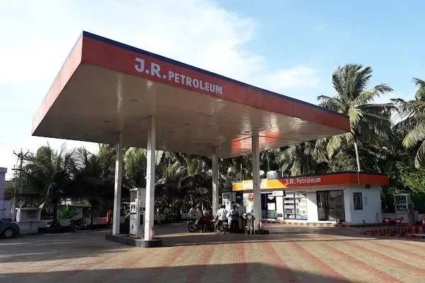 Image of: J R Petroleum Reliable Fuel Delivery Services
