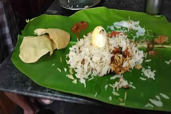 Image of: J.R Restaurant - Specializing in Traditional Indian Cuisine