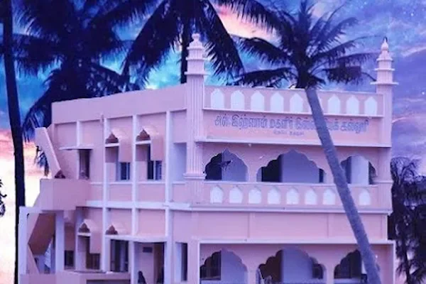 Image of: JAQH Masjid Colachel - Islamic Prayer & Community Center