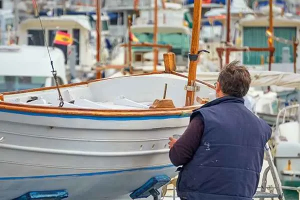 Image of: JOTUN PAINTS ,JJS MARINE