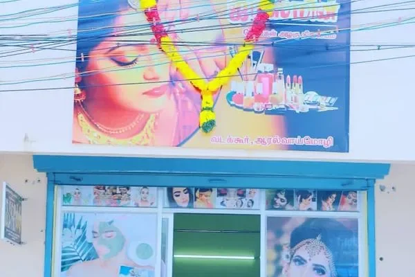 Image of: Jasmine Beauty Parlour  Enhance Your Natural Beauty