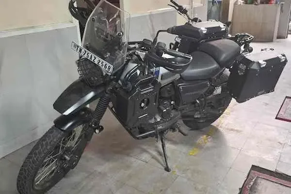 Image of: Jawa Service Center - Specialized Motorcycle Service