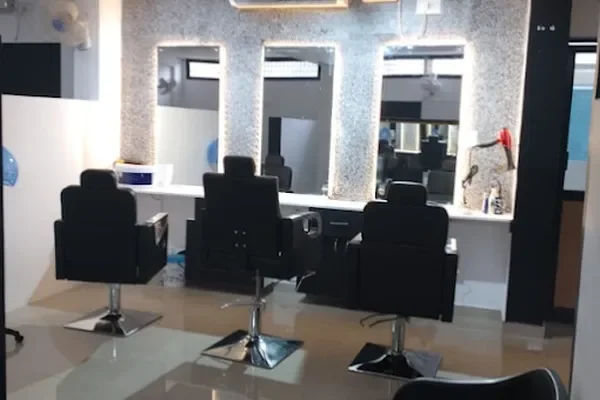 Image of: Jowinas Beauty Spa and Training Academy Services